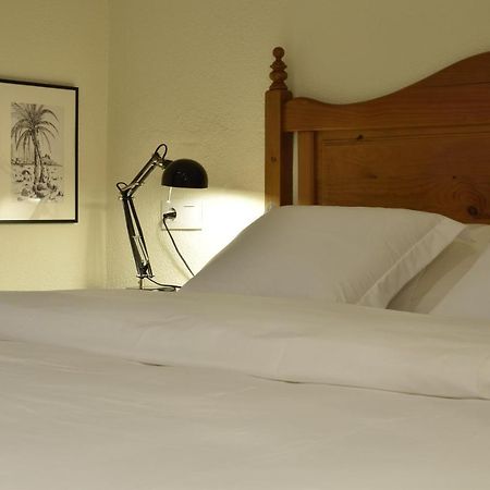 Hostal Can Maret Vilademuls Esterno foto