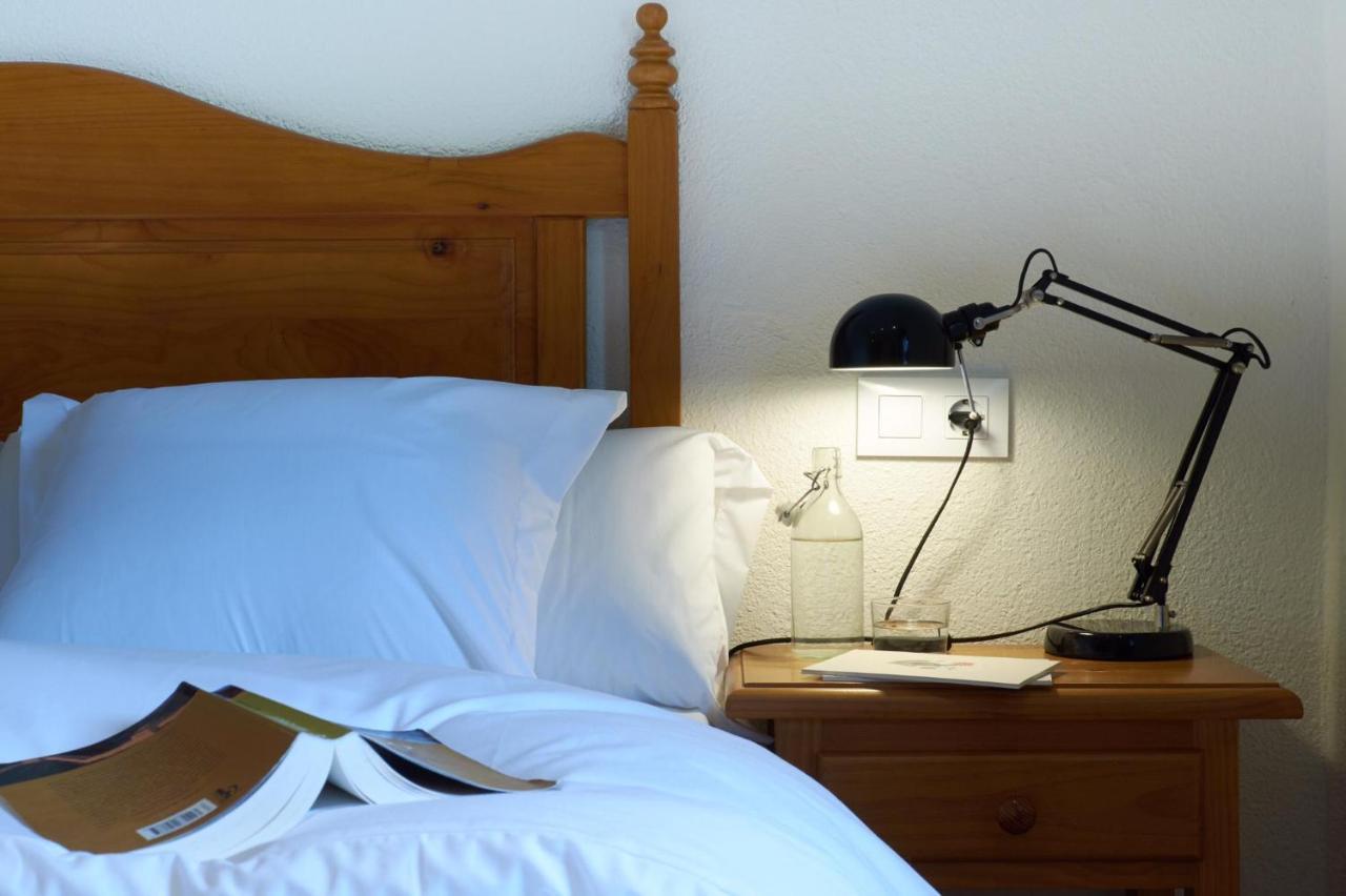 Hostal Can Maret Vilademuls Esterno foto