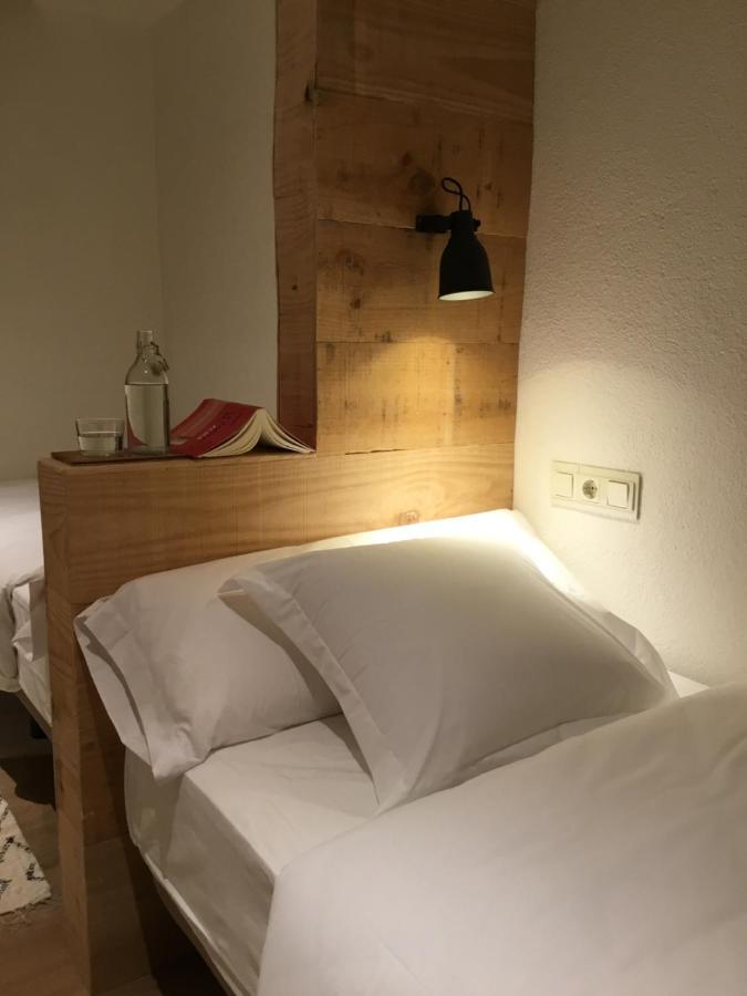 Hostal Can Maret Vilademuls Esterno foto