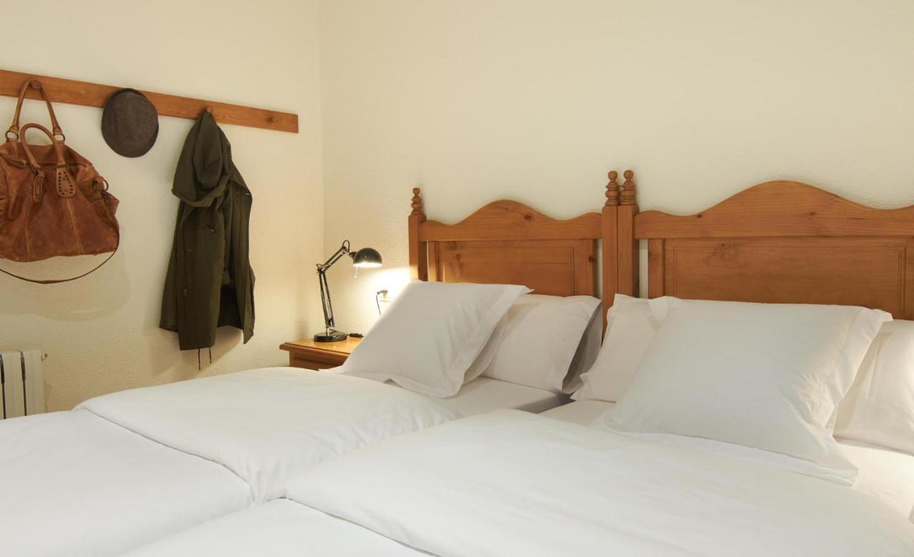 Hostal Can Maret Vilademuls Esterno foto